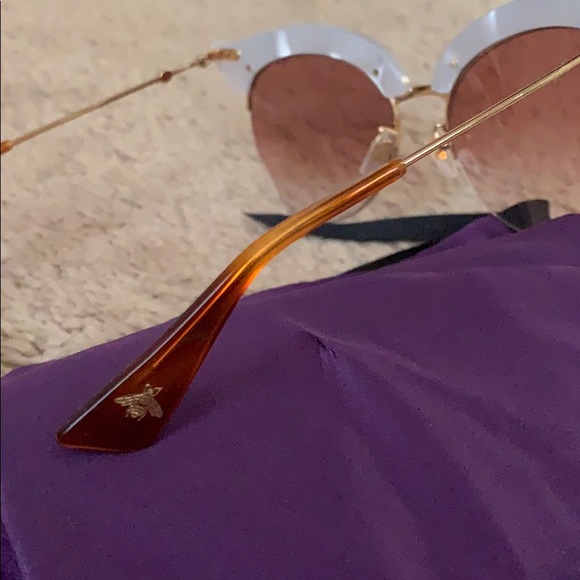 Gucci Embellished Cat Eye Sunglasses